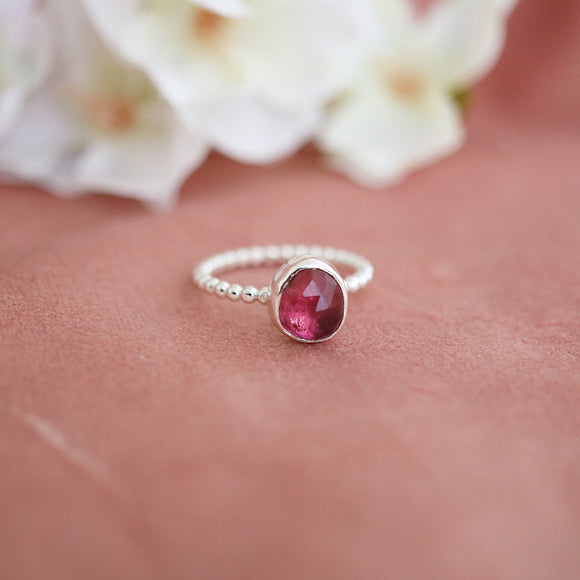Turmalin ring