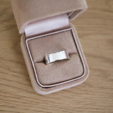 Enkel ring bred